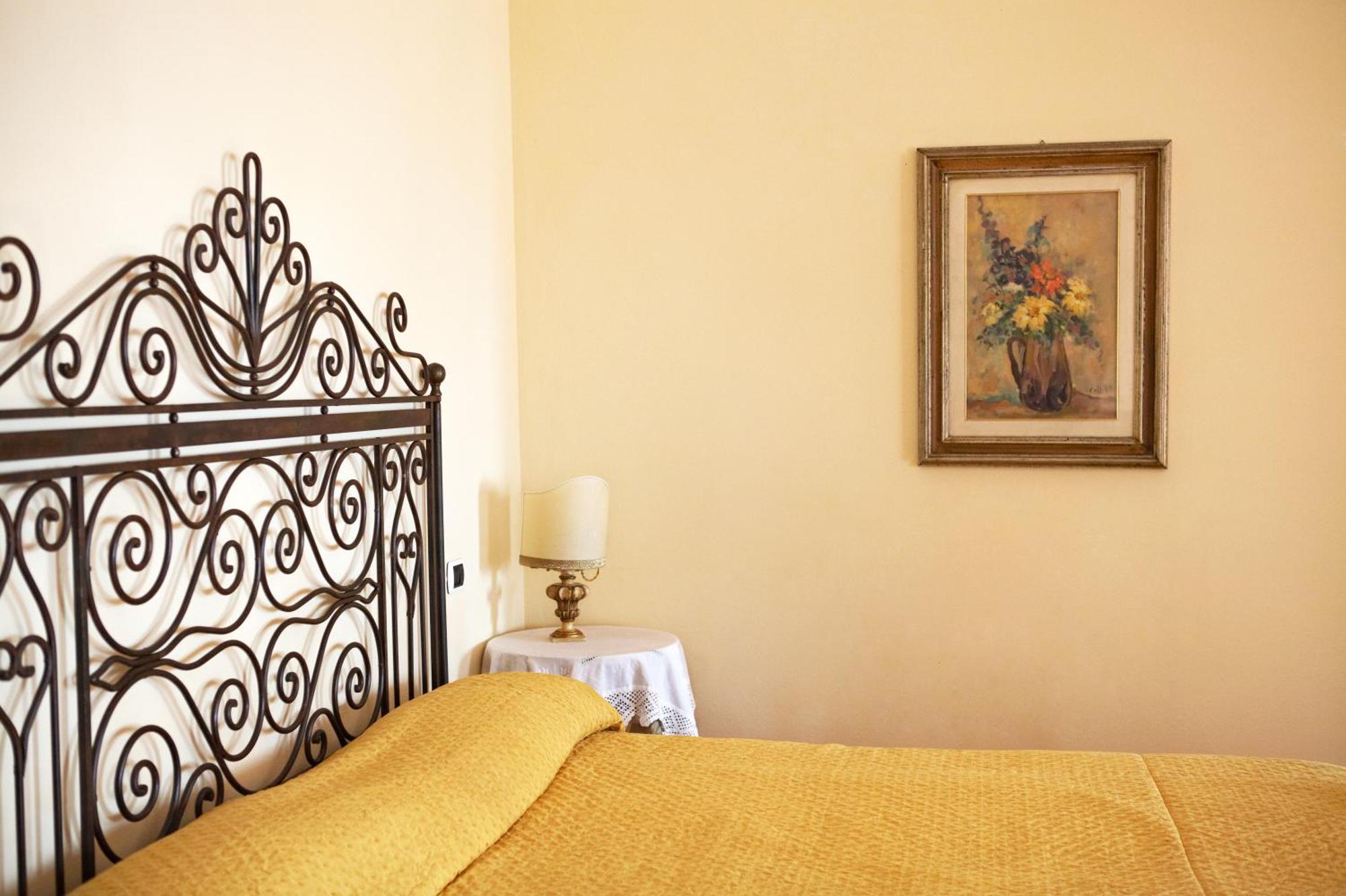 Relais Villa Belpoggio - Residenza D'Epoca Loro Ciuffenna Δωμάτιο φωτογραφία